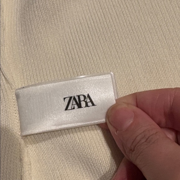 Zara Ivory Buttoned Sweater Vest, Sz Small, Gold buttons - Picture 7 of 11
